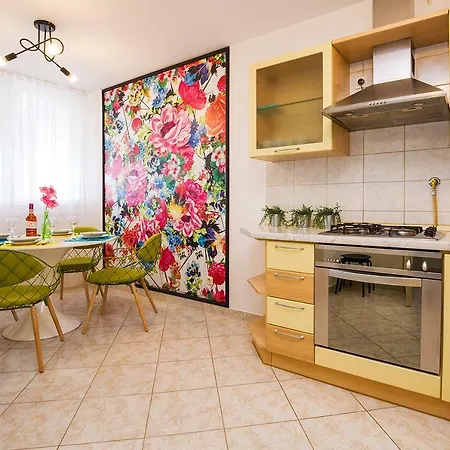 Апартаменты Romantic Pop Пула