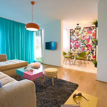 Apartment Romantic Pop